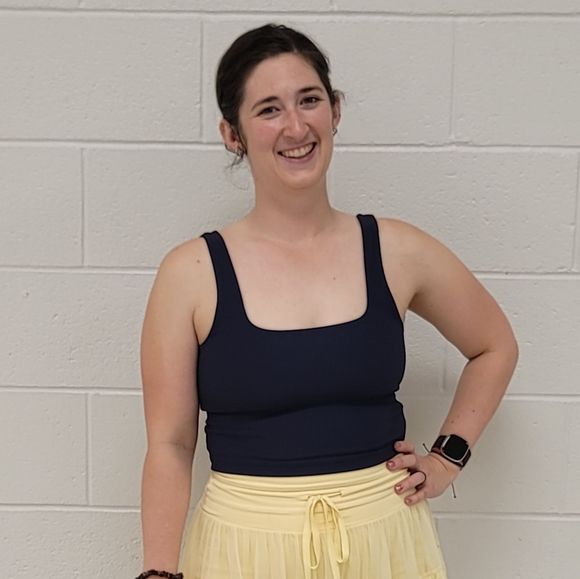 Meet your Posher, Caitlyn - Picture 2 of 4